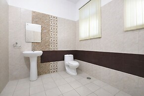 Fabhotel Pink Haveli
