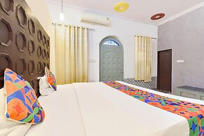 Fabhotel Pink Haveli