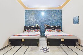 Fabhotel Pink Haveli