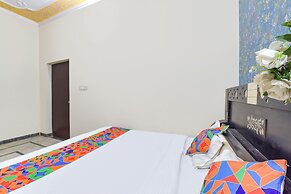 Fabhotel Pink Haveli