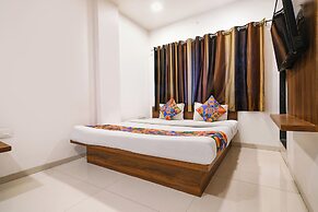 FabHotel Apple - Nr. by ITI