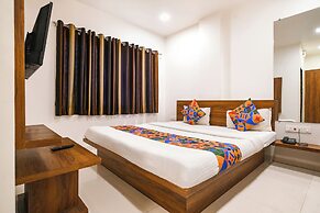 FabHotel Apple - Nr. by ITI