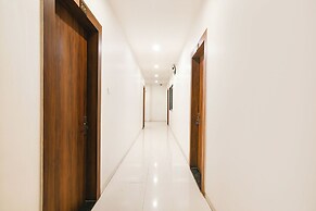 FabHotel Apple - Nr. by ITI