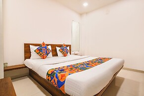 FabHotel Apple - Nr. by ITI