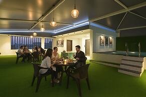 Fabhotel Capital Inn