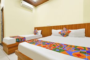 Via Ratna Palace I