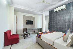 Via Mansarovar Palace