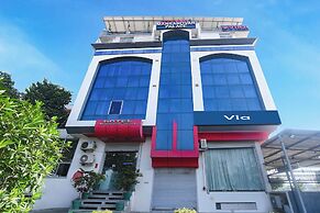 Via Mansarovar Palace