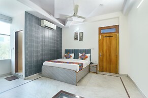 Via Mansarovar Palace