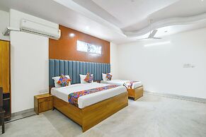 Via Mansarovar Palace