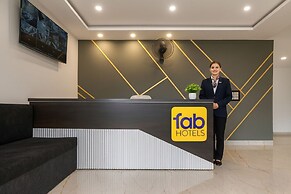 Fabhotel Paradise Inn