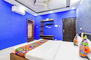 Fabhotel Love Birds Chinar Park