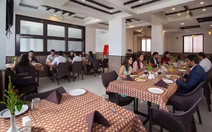 Fabhotel Chetan Executive
