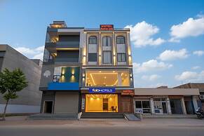 Fabhotel Kesar Inn
