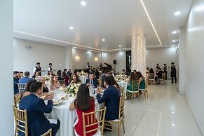 Fabhotel Kesar Inn