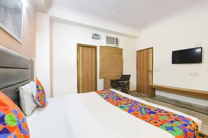 Via Esscon House