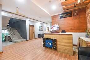 Via Esscon House