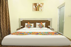 Fabhotel The Glory