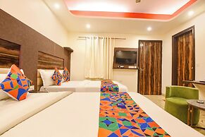 Fabhotel Dev Residency