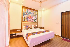 Fabhotel Rest Inn