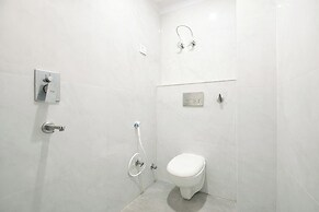 Via Imperial Residency
