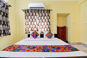 Fabhotel Florence Palace