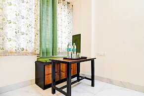 Via Rajdanga Retreat