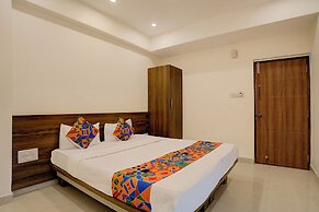 Fabhotel Purple Grand