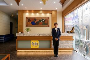 Fabhotel Golden Gate Deluxe