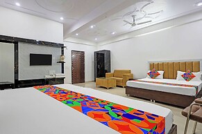 Fabhotel Shri Hari Singh Dham