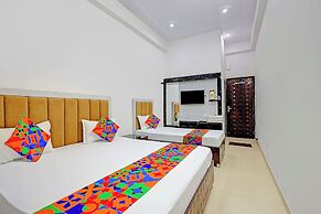 Fabhotel Shri Hari Singh Dham
