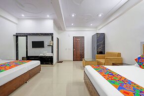 Fabhotel Shri Hari Singh Dham