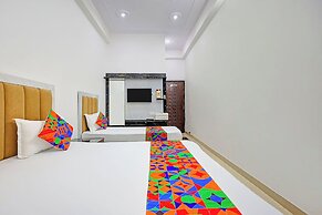 Fabhotel Shri Hari Singh Dham