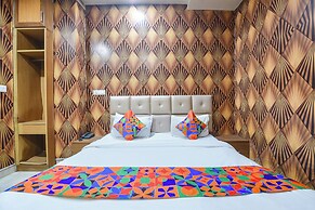 Fabhotel Royal Residency Sector 11