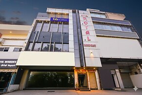 Fabhotel Royal Residency Sector 11