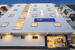 Fabhotel Jp Palace