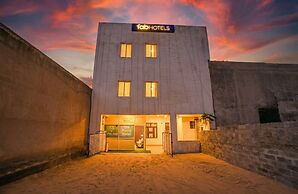 Fabhotel The Petra