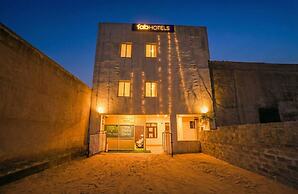 Fabhotel The Petra