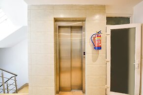 Fabhotel 82 Inn