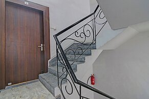 Via Kings Palace
