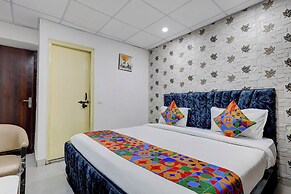 Fabhotel 18