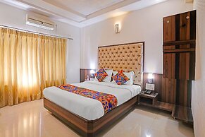Fabhotel Satyan Inn