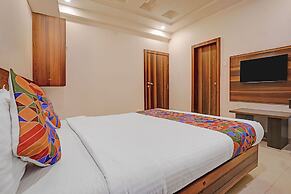 Fabhotel Satyan Inn