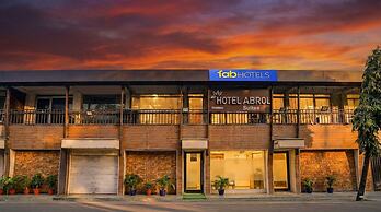 Fabhotel Abrol Suites