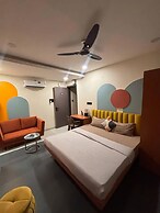 Fabhotel Hostique Stays