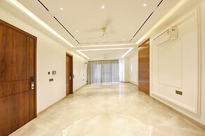 FabHotel Ivory Leaf- Nr Artemis Hospital Gurgaon