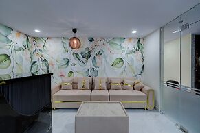 Fabhotel Dharani Grand Madhapur