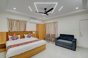 Fabhotel Dharani Grand Madhapur