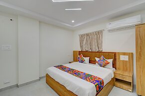 Fabhotel Dharani Grand Madhapur