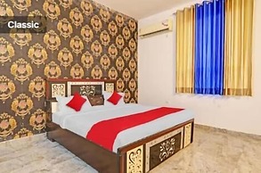 R D Palace and Resort
